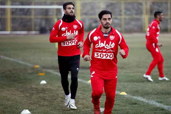 عالیشاه ستاره پرسپولیس نگران آینده اش در فصل بعد