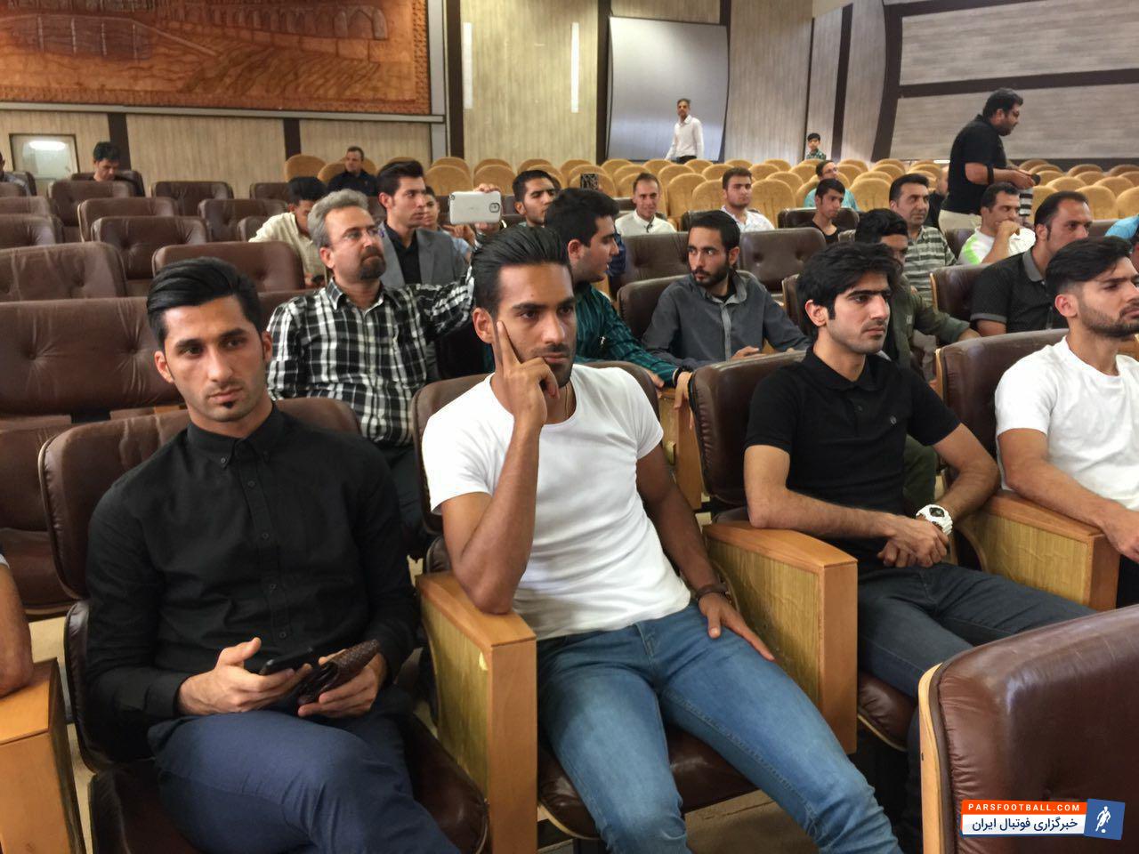 مراسم معارفه امیر قلعه نویی سرمربی جدید ذوب آهن