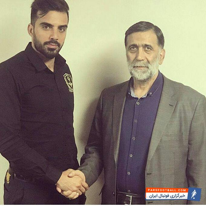 سینا عشوری هافبک تیم تراکتورسازی