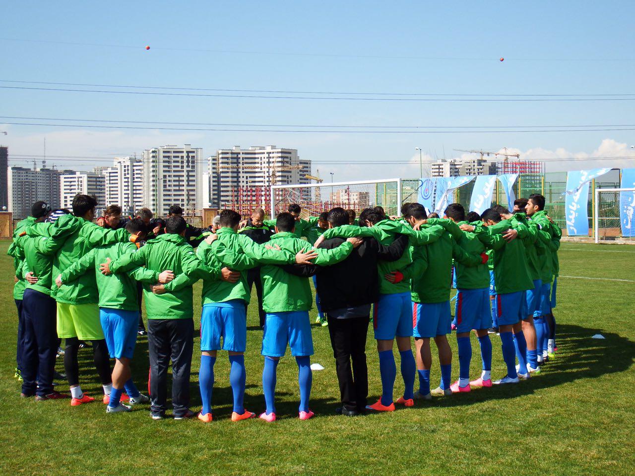 آغاز تمرین تیم ملی با یک دقیقه سکوت همراه بود