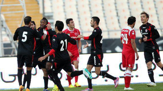 برد فولاد خوزستان در ورزشگاه آزادی برابر پرسپولیس