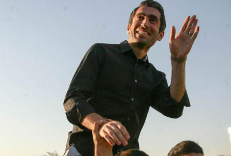 چرا جباری را برای استقلال جذب کردید ؟