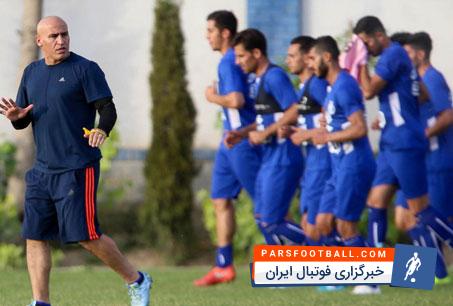 استقلال برای جذب 12 بازیکن جوان 1 میلیارد هزینه کرده است