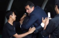 محمد انصاری فرد که به عنوان کارشناس بازی سوپر جام بین تیم های پرسپولیس و نفت تهران در برنامه فوتبال برتر حضور داشت در گفته هایش اشاره ای به صعود تیم ملی به جام جهانی داشت و در حالی که شاگردان کی روش بدون گل خورده و قبل از پایان بازی های مقدماتی، به حام جهانی صعود کردند، انتقاداتی به نحوه ی مدیریت کارلوس کی روش داشت.