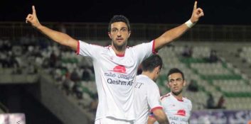 امین منوچهری بازیکن نفت تهران - رادیو پارس فوتبال