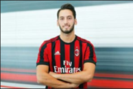 عملکرد فوق العاده هاکان چالهان اوغلو در تمرین میلان