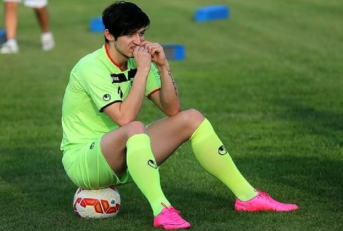 تیم فوتبال لاتزیو به دنبال جذب سردار آزمون