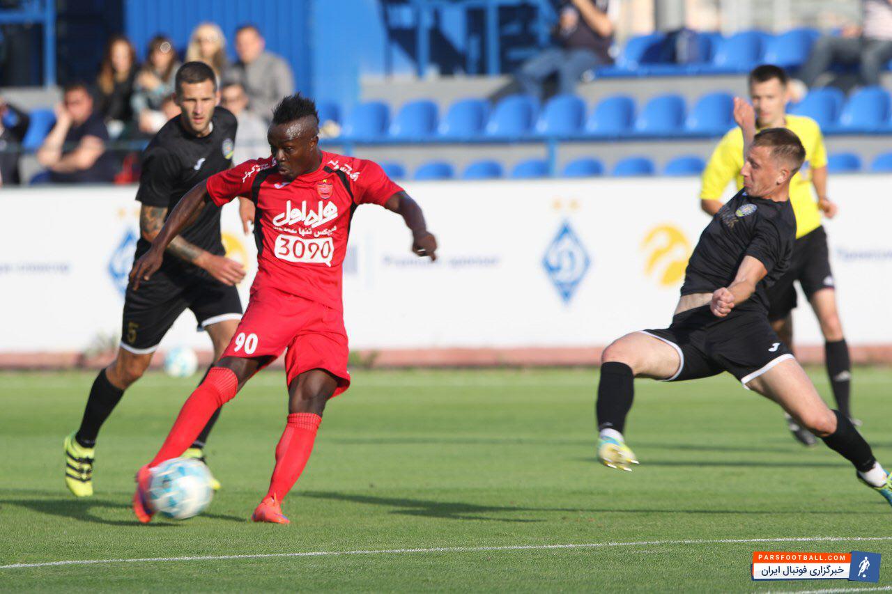 گلزنی منشا برای پرسپولیس