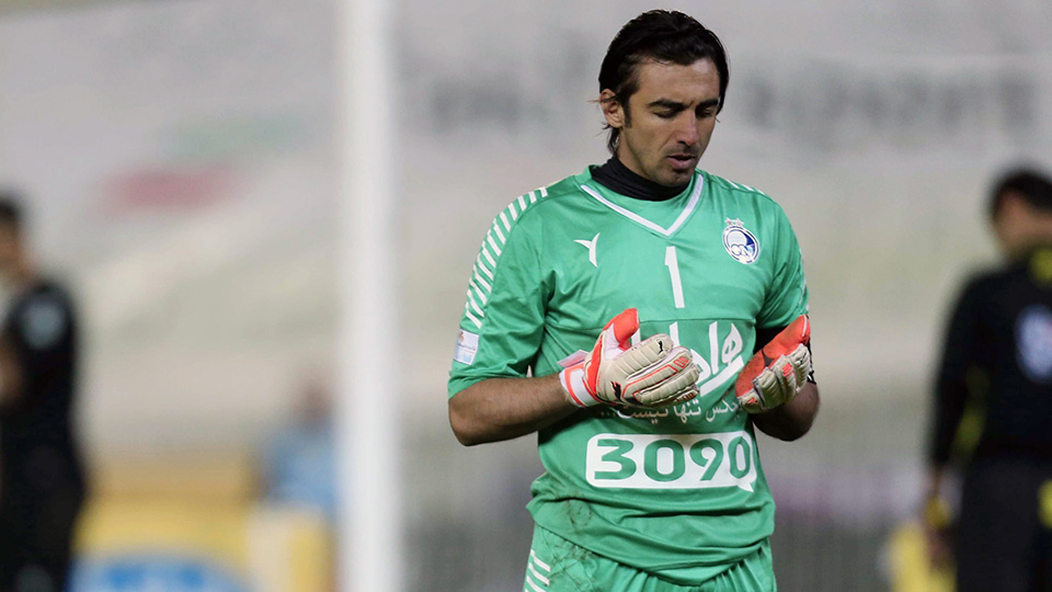 رحمتی به دنبال قهرمانی با استقلال