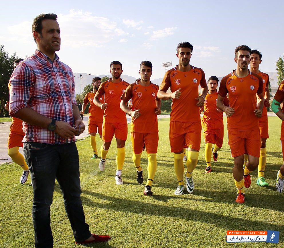 آغاز تمرینات تیم نفت تهران زیر نظر علی کریمی