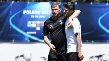 اشتفان کونتس _ داهود