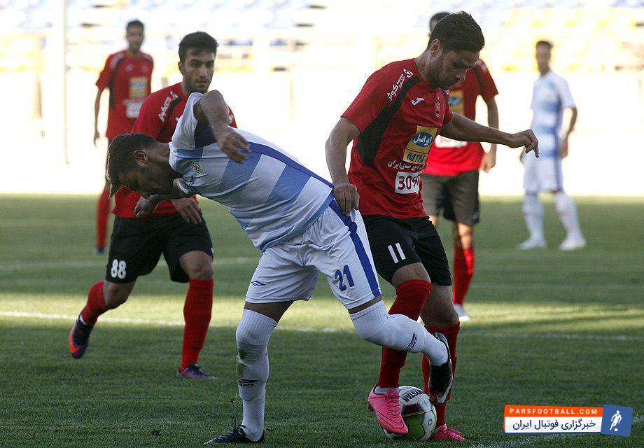 تیم پرسپولیس - فرزاد آشوبی