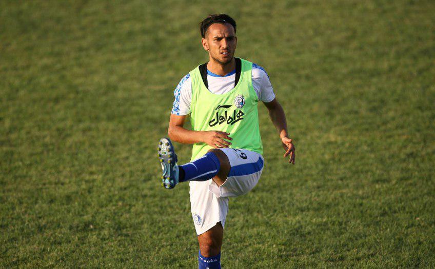 یعقوب کریمی مدافع استقلال