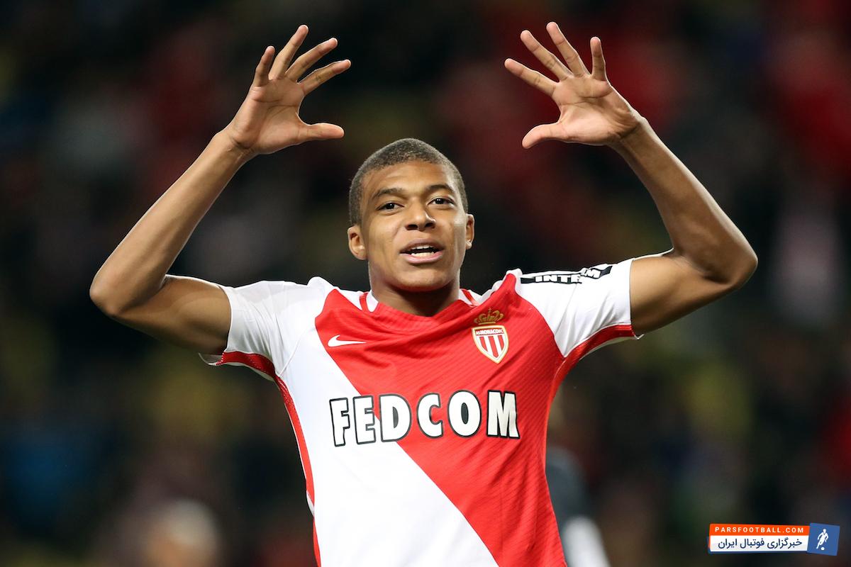 پاری سن ژرمن امباپه را به خدمت می گیر