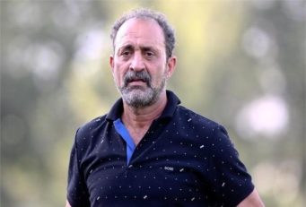 اکبر میثاقیان