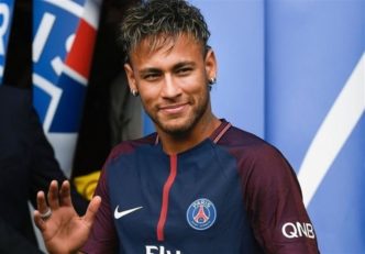 نیمار : از دروغ رسانه ها ناراحت بودم نه گل نزدن