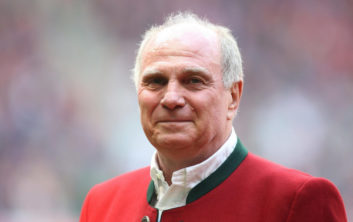 اولی هونس رئیس باشگاه بایرن