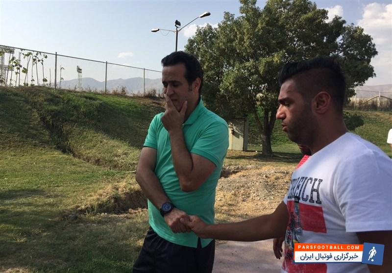 حضور کریمی در تمرین نفت تهران