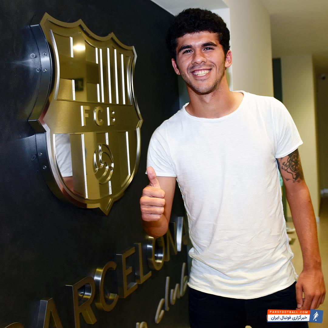 آلنیا با بارسلونا تمدید کرد