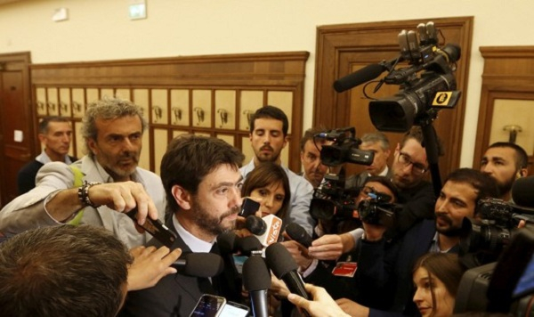 آنیلی متهم به تخلف در بلیت فروشی شد