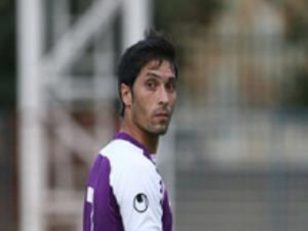 فرزاد آشوبی