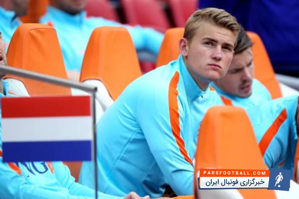 بارسلونا به دنبال ده لیخت