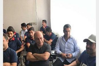 محمدرضا گلزار