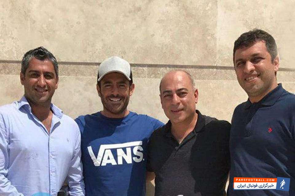 محمدرضا گلزار