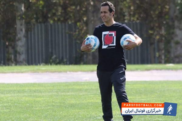 تمرین تیم فوتبال نفت طلاییه - علی کریمی