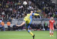 واکنش جالب عادل فردوسیپور به ضربه برگردون زلاتان مقابل ایران