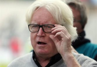 نگاهی به دوران سرمربی گری شفر