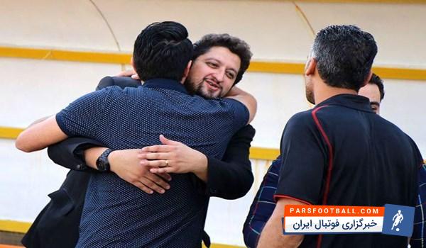 بازیکنان صبا روز جهانی مربی را به هومن افاضلی و اعضای کارد فنی اش تبریک گفتند