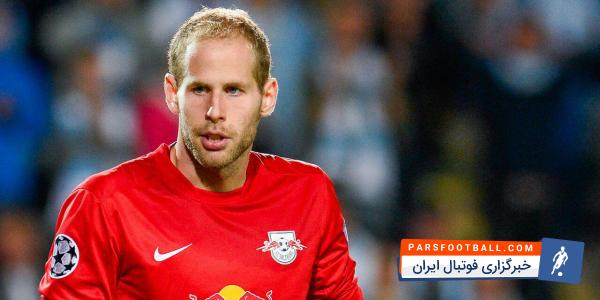 گولاکسی دروازه بان لایپزیش در دیدار برابر بایرن مونیخ بهترین بازیکن زمین شد