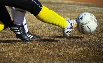 بیان محمودی - فوتبال بانوان - شیخ سلمان - زهرا قنبری - فوتبال بانوان