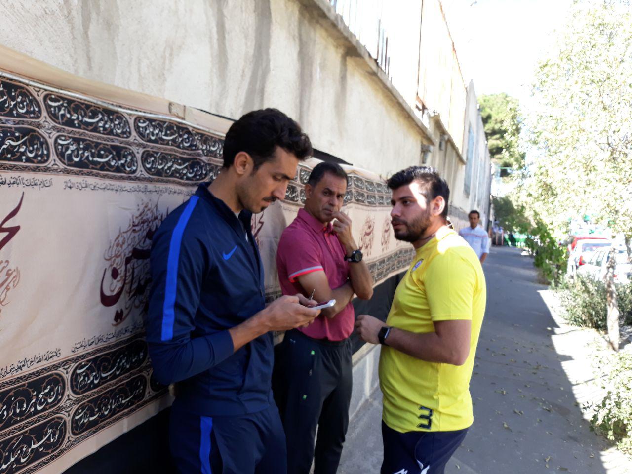 علی کریمی - بازیکنان نفت تهران - نفت طلاییه