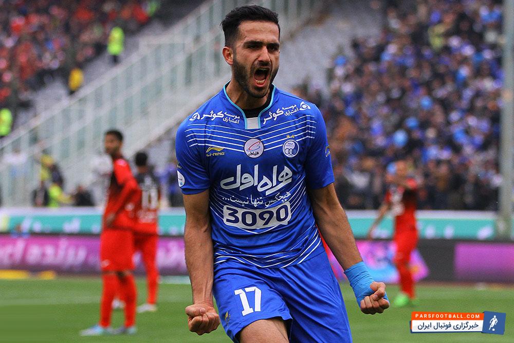 علی قربانی امید اول گلزنی تیم فوتبال استقلال تهران به پرسپولیس در دربی 85 می باشد