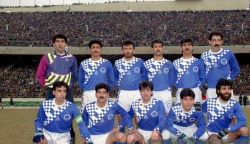 در دهه ۹۰ تیم های استقلال و پرسپولیس دربی های حساسی را برابر یکدیگر برگزار کرده که خاطرات دربی تهران در آن سالها هنوز در اذهان فوتبال دوستان باقی مانده است.