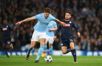 تیم فوتبال منچسترسیتی دیشب با نتیجه 2 بر 1 موفق شد ناپولی را شکست دهد