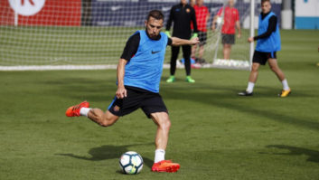 لیست بازیکنانتیم فوتبال بارسلونا برای دیدار برابر المپیاکوس یونان اعلام شد