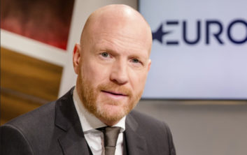 سامر : باید از اشتوگر حمایت شود