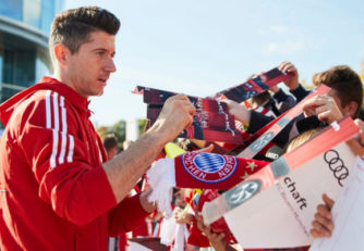 لواندوفسکی : تنها پس از دو روز نظر دادن درباره سرمربی جدید بسیار سخت است.