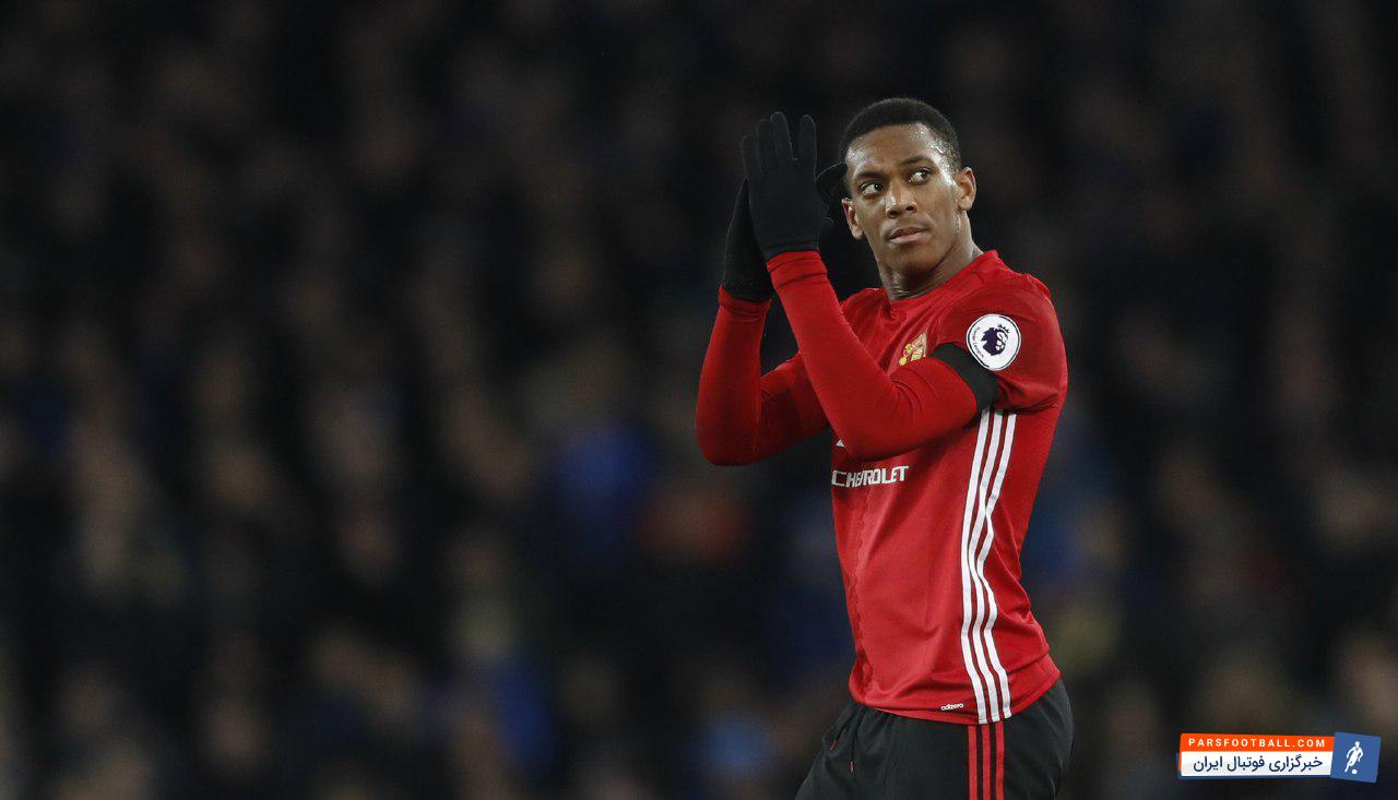 بارسلونا به دنبال جذب مارسیال