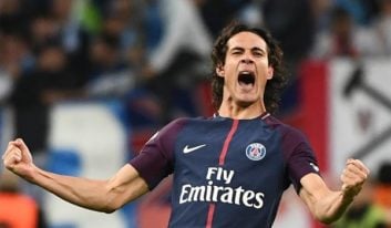 کاوانی با دبلی که دیشب مقابل سلتیک انجام داد تعداد گل‌های خود را به 150 رساند