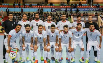 تیم فوتسال کشورمان در دیدار خیریه به مصاف تیم فوتسال شاهین کرمانشاه به میدان رفت