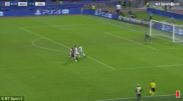 سه مدافع تیم فوتبال چلسی در دیدار برابر رم صحنه مبتدیانه ای را رقم زدند