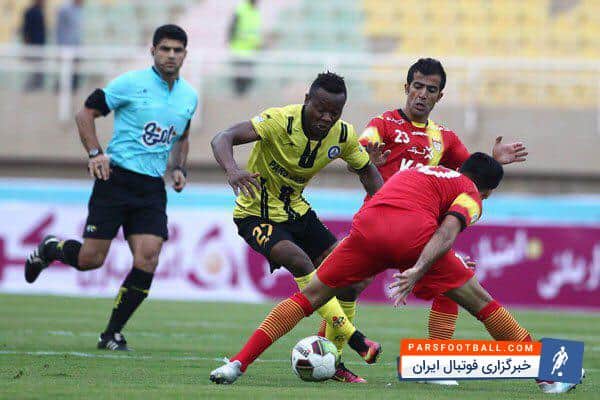 نانگ مهاجم کامرونی پارس جنوبی جم