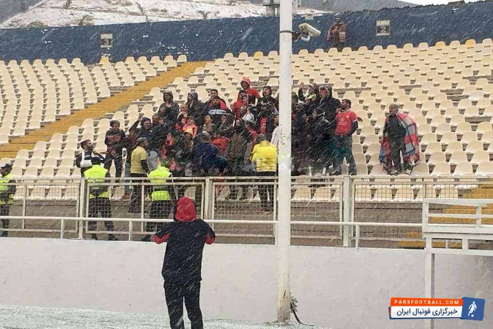 ورزشگاه یادگار امام