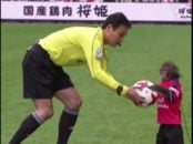 جی لیگ و عجیب ترین شروع مسابقه فوتبال در طول تاریخ با اسنفاده از میمون