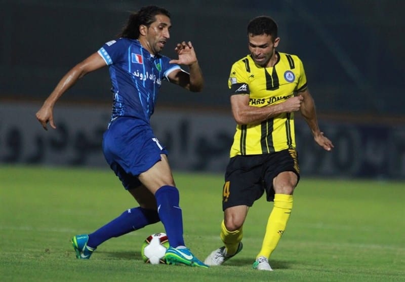 میثم نقی زاده هافبک دفاعی پارس جنوبی بدشانسی را در شکست تیمش مقابل پرسپولیس موثر دانست.اظهارات میثم نقی زاده هافبک پارس جنوبی پس از شکست مقابل پرسپولیس.