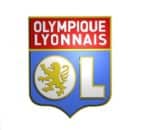 هجوم هواداران سنت اتین به زمین در جریان دیدار برابر تیم فوتبال لیون